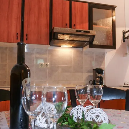 Suzy Appartement Vantacici